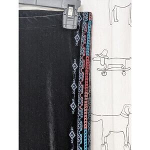 Johnny Was Black Tahndi Stretch Velvet Leggings Embroidered Rainbow Boho XS